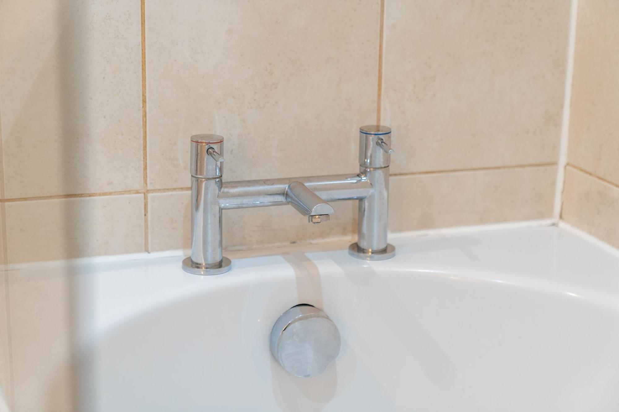 Chinatown - One Bed - Balcony - Secure Parking - Fast Wifi - Birmingham City Centre - 49A Eksteriør billede